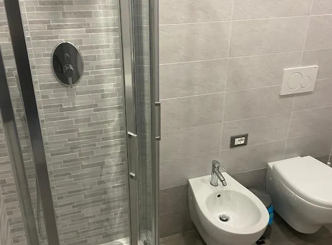 Aduepassi & Servizio Bike Shuttle * 피날레리구레