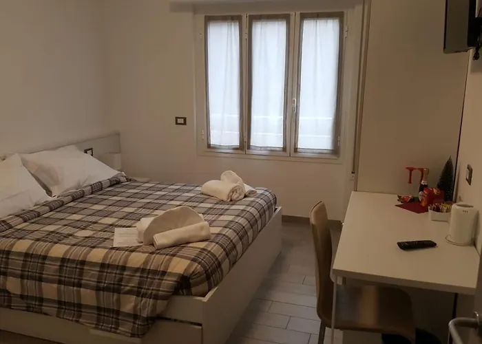 Aduepassi & Servizio Bike Shuttle 호텔 *