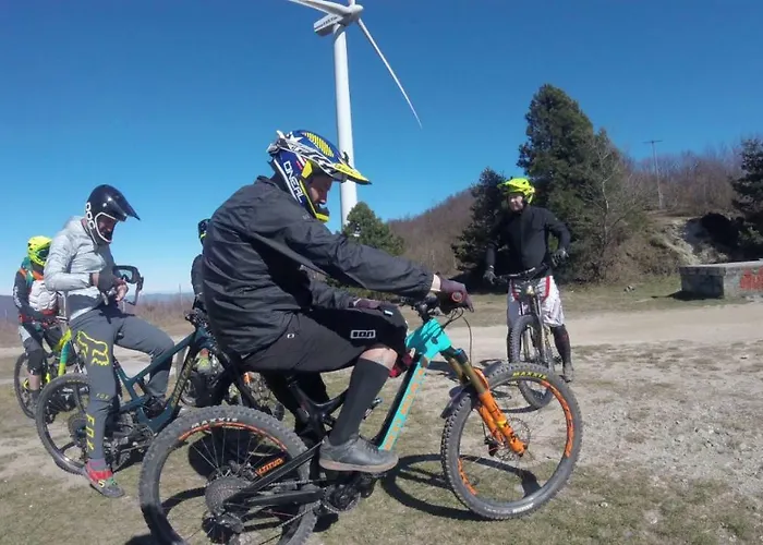 호텔 Aduepassi & Servizio Bike Shuttle 피날레리구레