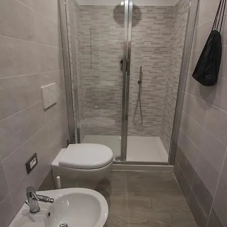 Szálloda Albergo Aduepassi & Servizio Bike Room Finale Ligure